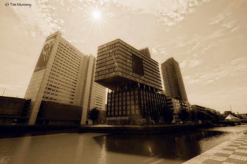 Buildings of Rotterdam_6.jpg